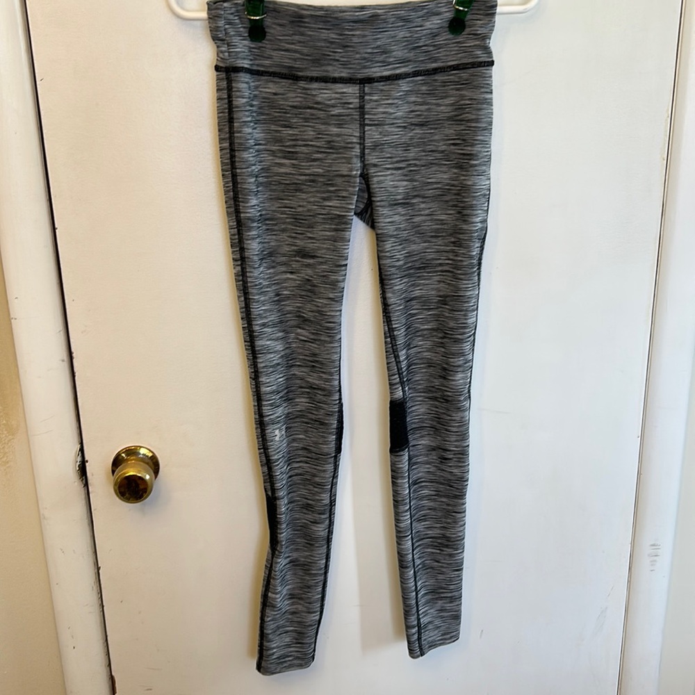Under Armour Women’s Leggings Black/Grey Size Small